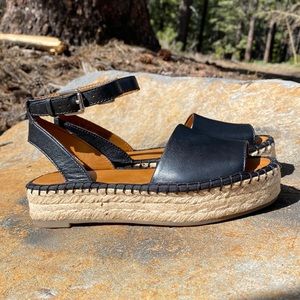 Franco Sarto Ravenna2 Black Vanchetta Leather